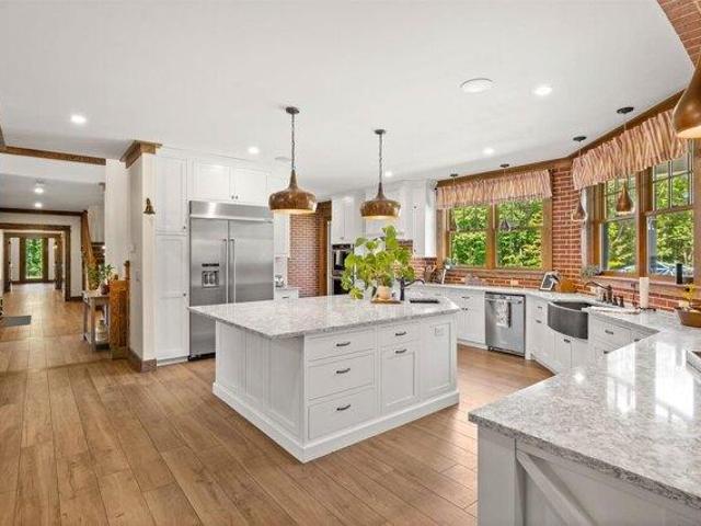 House for sale in High Bridge, New Ipswich
