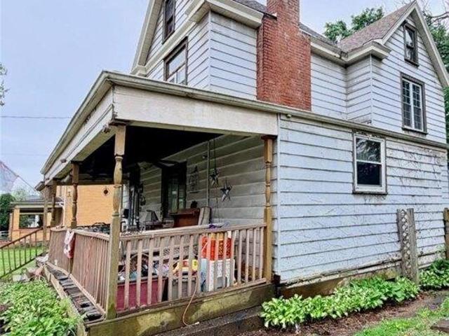 House for sale in New Kensington, Pennsylvania