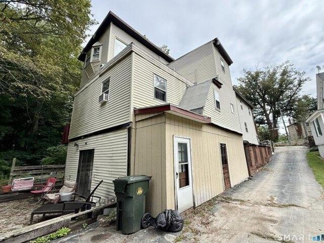 House for sale in New London, Southeastern Connecticut Planning Region