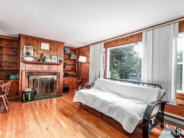 House for sale in Gaylordsville, Connecticut
