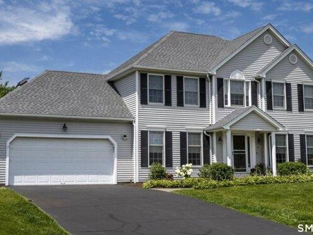 House for sale in Gaylordsville, Connecticut