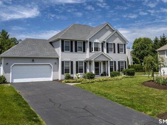 House for sale in Gaylordsville, Connecticut