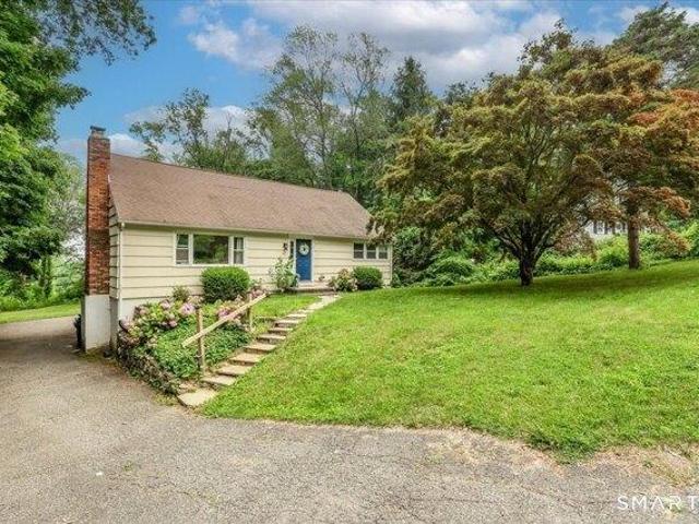 House for sale in Gaylordsville, Connecticut
