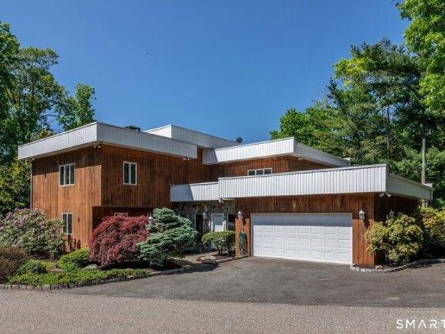 House for sale in Gaylordsville, Connecticut