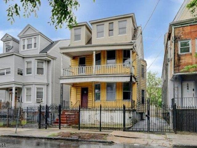 House for sale in Newark, New Jersey