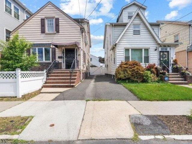 House for sale in Newark, New Jersey