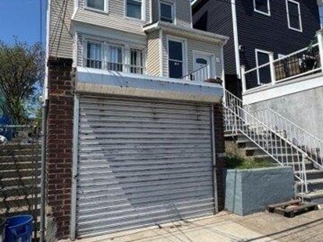 House for sale in Newark, New Jersey