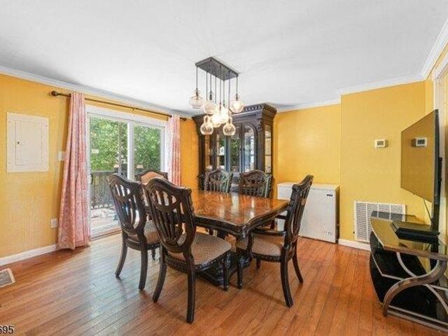 House for sale in Pilgrim Baptist Village Inc, Newark