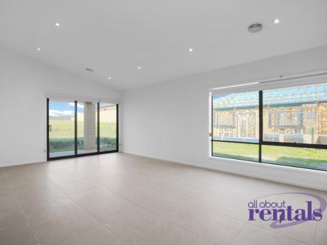 House for rent in Newborough, Victoria