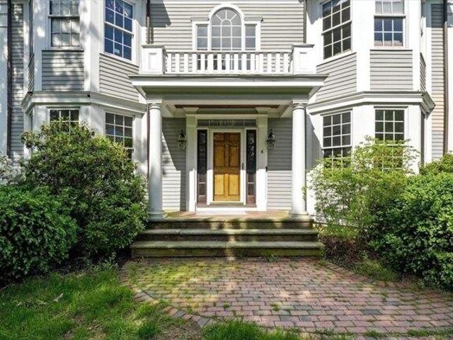 House for sale in Byfield, Massachusetts