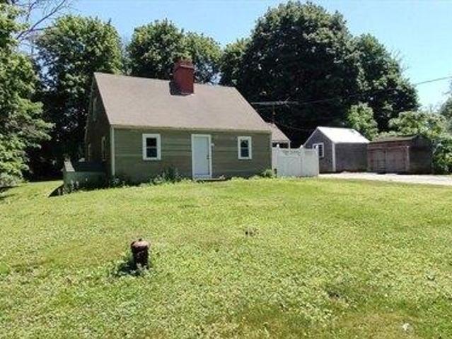 House for sale in Byfield, Massachusetts