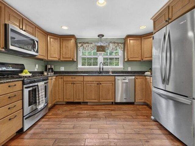 House for sale in Byfield, Massachusetts