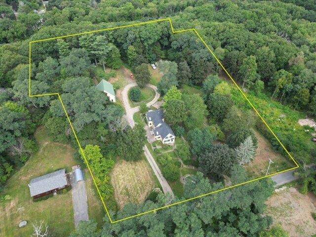 House for sale in Byfield, Newbury