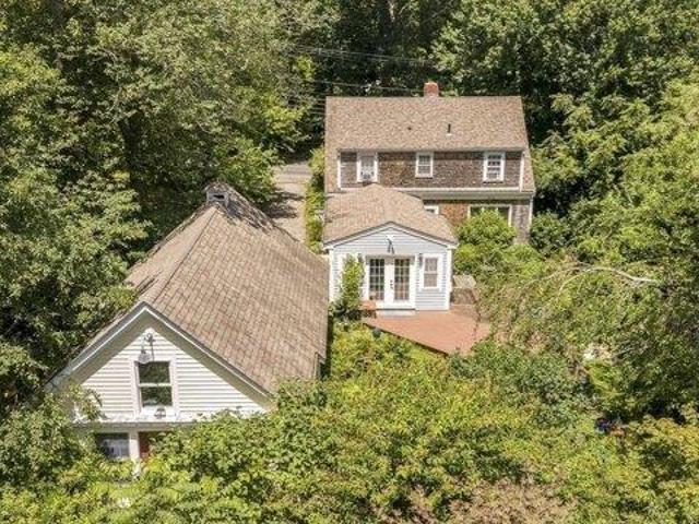 House for sale in Byfield, Massachusetts