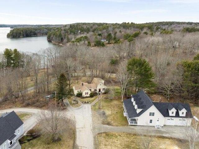 House for sale in Newcastle, Maine