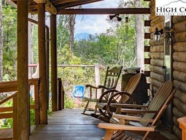 House for sale in Newland, North Carolina