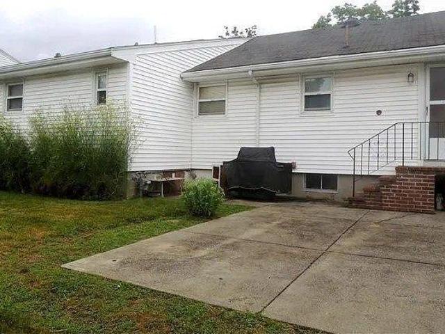 House for sale in Auburndale, Massachusetts