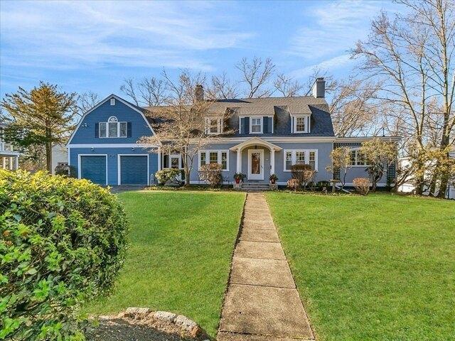 House for sale in Auburndale, Massachusetts