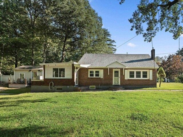 House for sale in Newton, Rockingham County