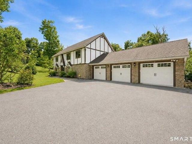 House for sale in Newtown, Connecticut