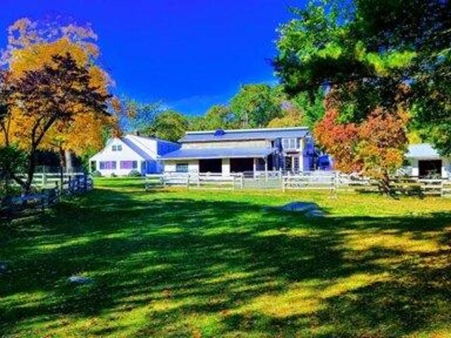 House for sale in Newtown, Connecticut