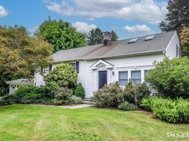 House for sale in Newtown