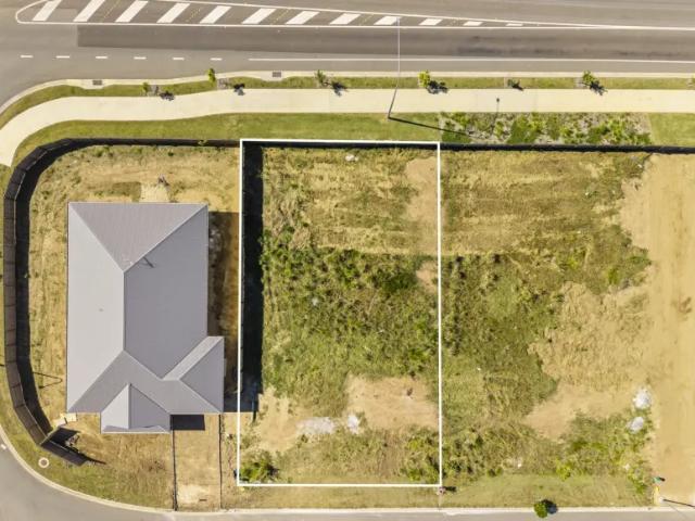 House for sale in Nikenbah, Queensland