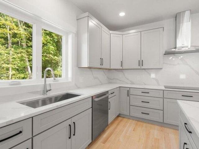 House for sale in Highland Lake, Norfolk