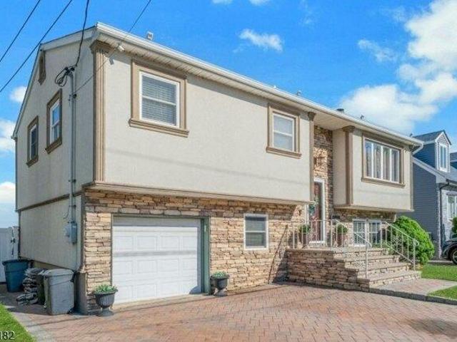 House for sale in North Arlington, New Jersey