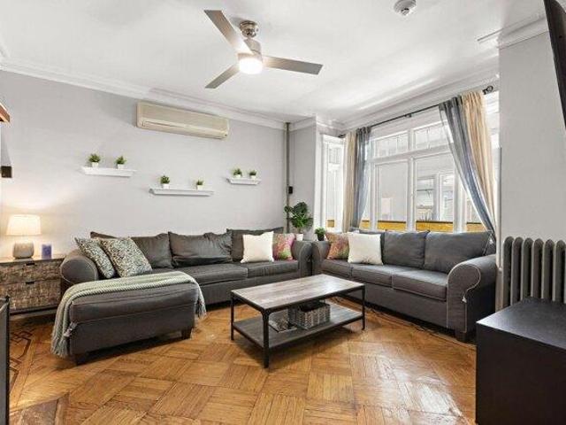 House for sale in Hudson, New Jersey