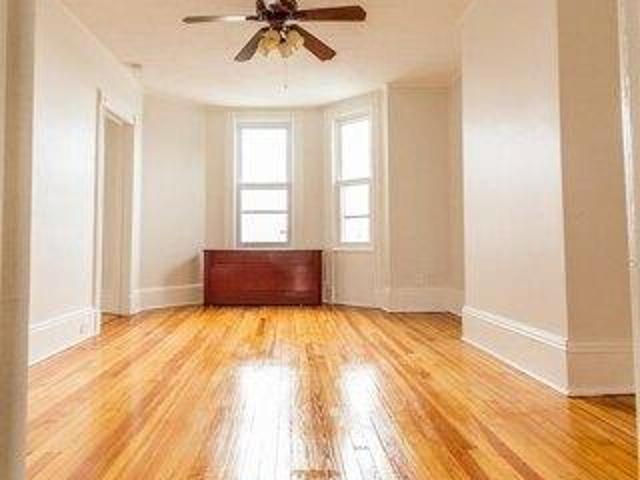 House for sale in Hudson, New Jersey