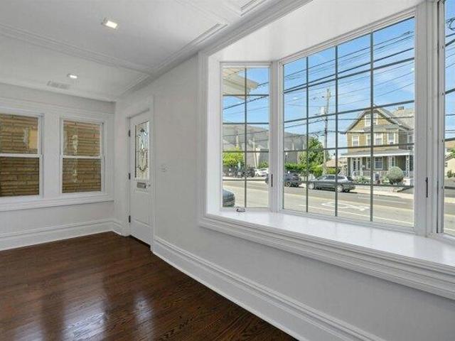 House for sale in Hudson, New Jersey