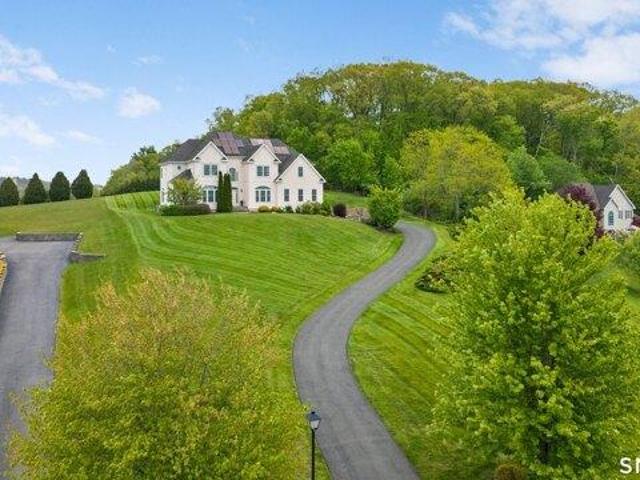 House for sale in North Branford, Connecticut