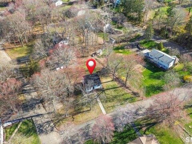 House for sale in North Branford, Connecticut