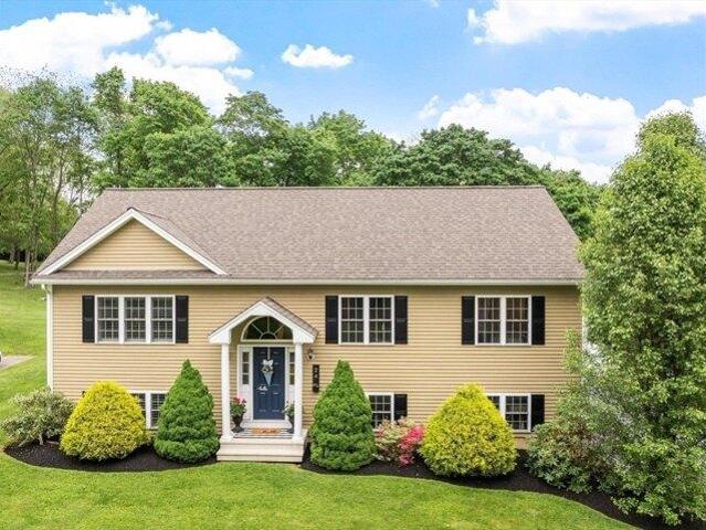 House for sale in North Brookfield, Massachusetts
