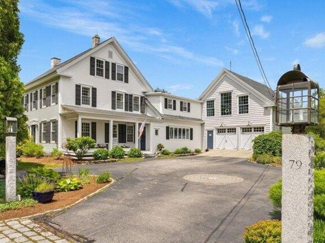 House for sale in New Hampshire
