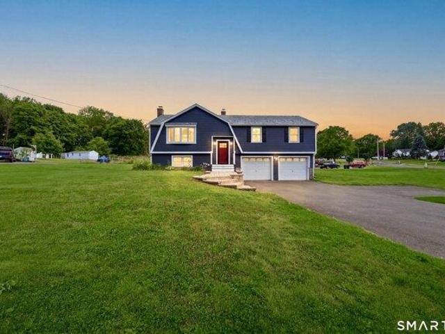 House for sale in North Haven, Connecticut