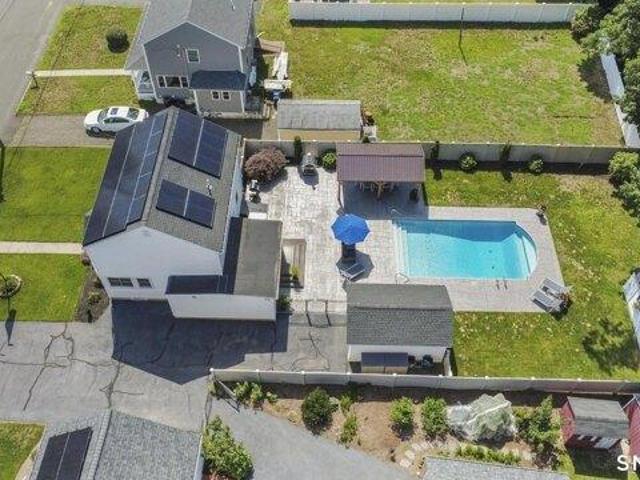 House for sale in North Haven, Connecticut