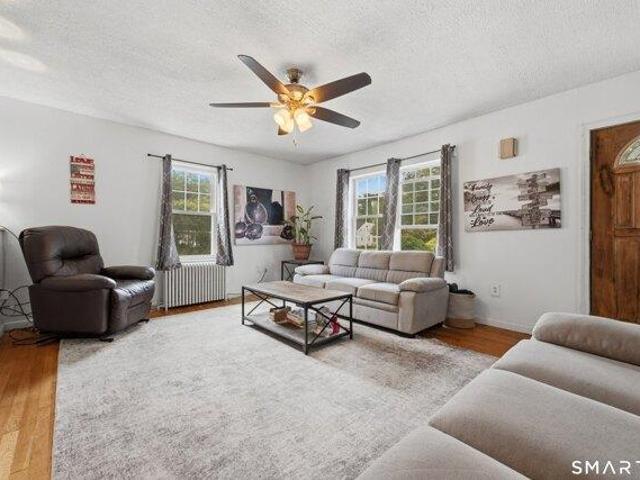 House for sale in North Haven, Connecticut