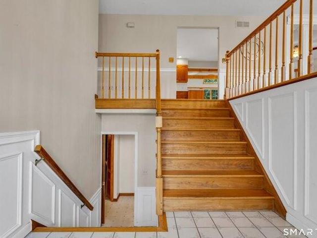 House for sale in North Haven, South Central Connecticut Planning Region