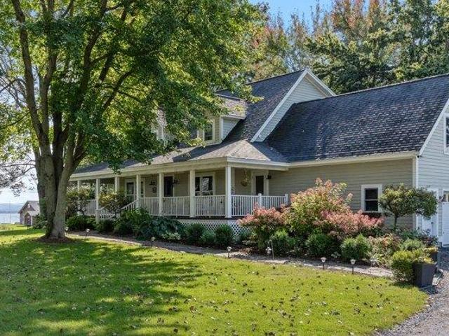 House for sale in North Hero