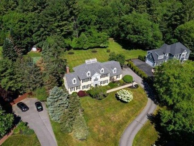 House for sale in North Reading, Massachusetts