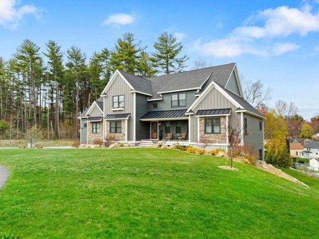 House for sale in North Reading, Massachusetts