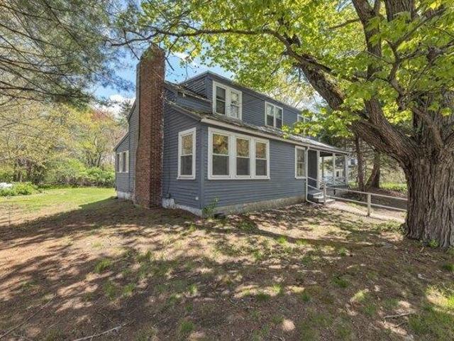 House for sale in North Reading, Middlesex County