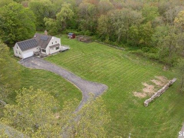 House for sale in North Stonington, Connecticut