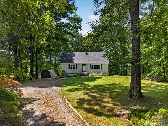 House for sale in North Stonington, Connecticut