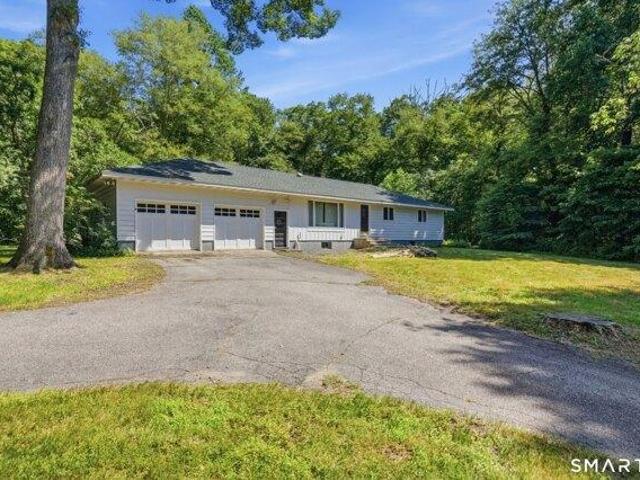 House for sale in North Stonington, Connecticut