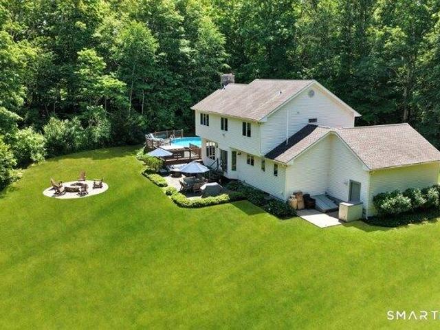 House for sale in North Stonington, Connecticut