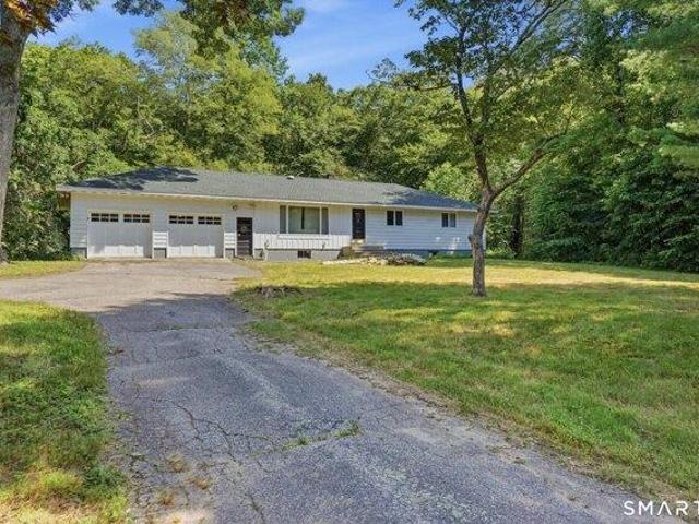 House for sale in North Stonington, Connecticut