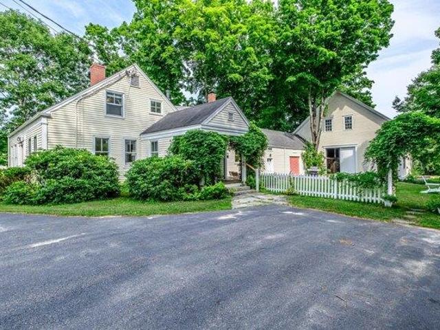 House for sale in Walnut Hill, North Yarmouth